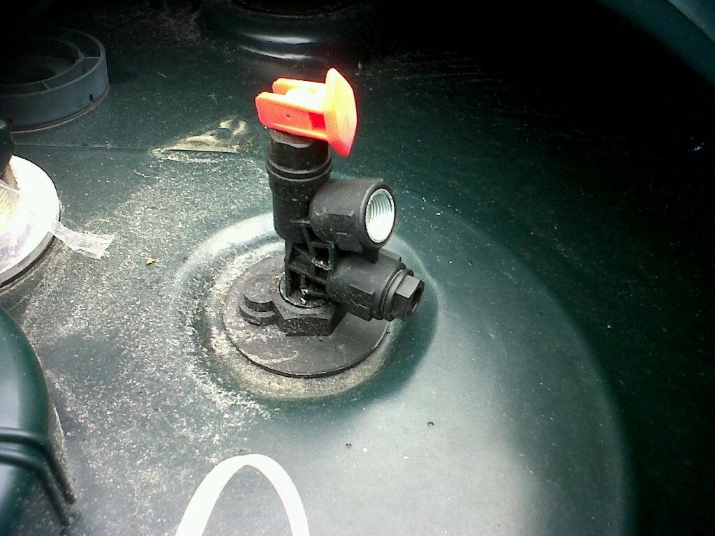 TITAN OIL TANK TOP OUTLET Tanks Direct