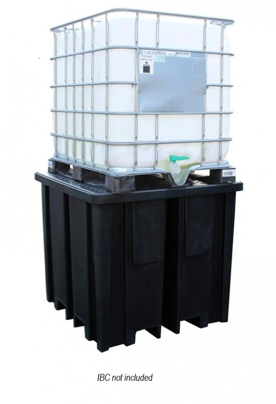 Recycled polyethylene IBC spill pallet with FLT access